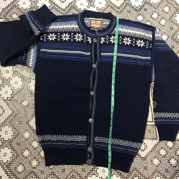 Dale of Norway cardigan sweater - Picture 9 of 9